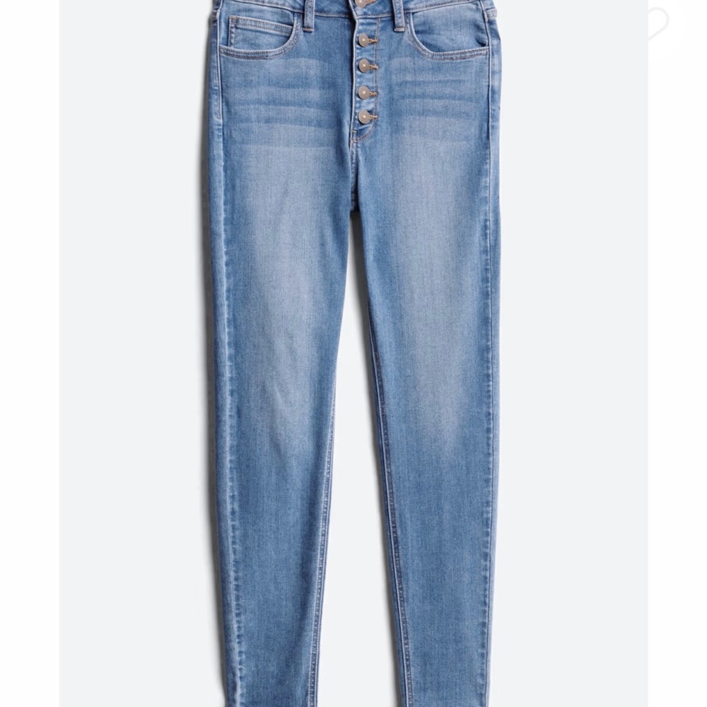 Cute High-Waist Jeans 👖